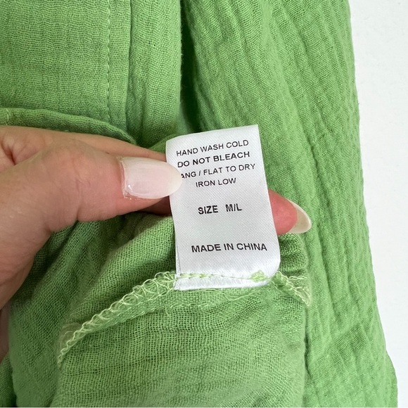 Miss Lola Button Down Shirt - Picture 8 of 8